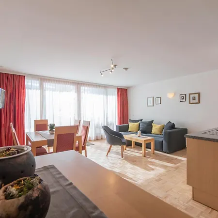 Carolines Appartement Warth - Bergblick, Terrasse, 2 Min Fussweg Bis Skilift & Tiefgarage - Ideal Fuer Familien Und Naturverbundene Paare *