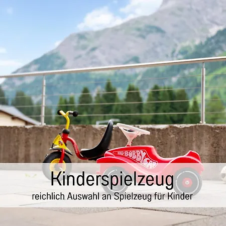 Carolines Warth - Bergblick, Terrasse, 2 Min Fussweg Bis Skilift & Tiefgarage - Ideal Fuer Familien Und Naturverbundene Paare *